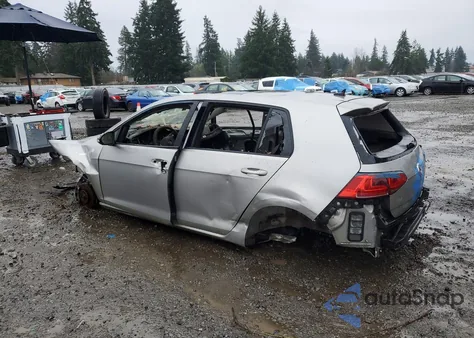 2015 Volkswagen Golf Tdi z USA, uszkodzony, nr VIN 3VW2A7AU0FM102739